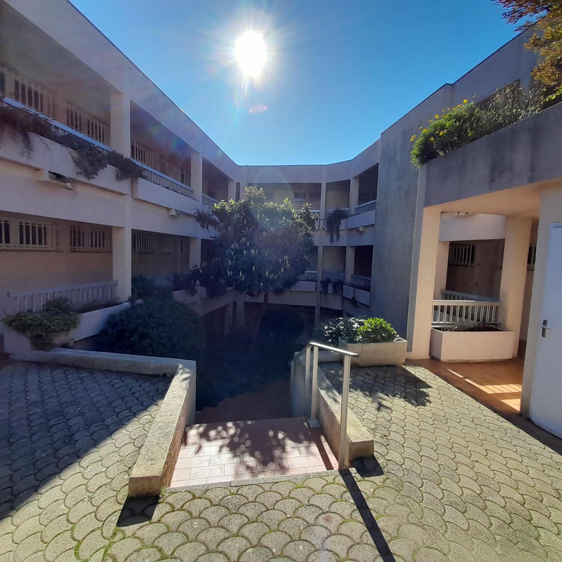Cosy 3mn De La Clim Parking Wifi Sanary-sur-Mer